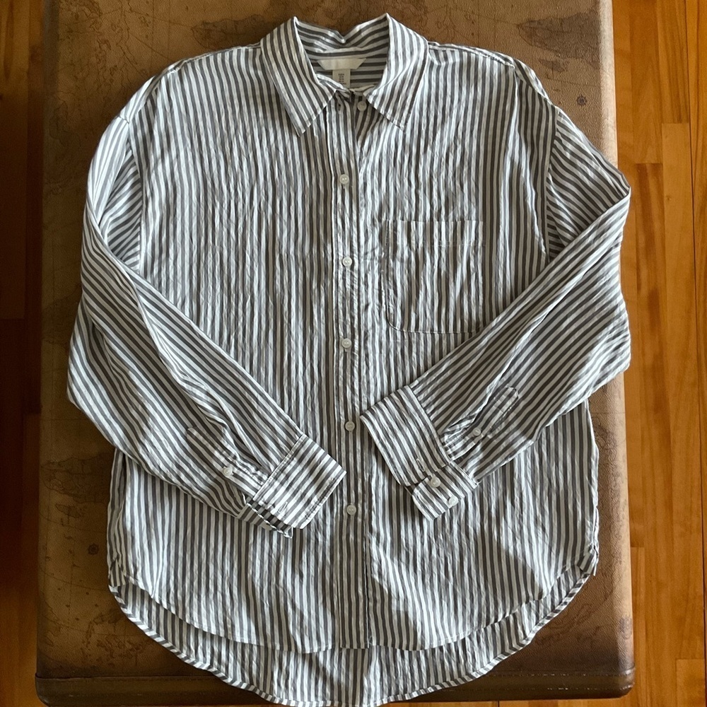 H&M Oversized shirt, grey and white, size M - Picture 3 of 7